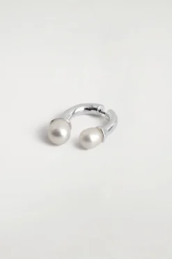 ARCHED FRESHWATER PEARL EARRINGS