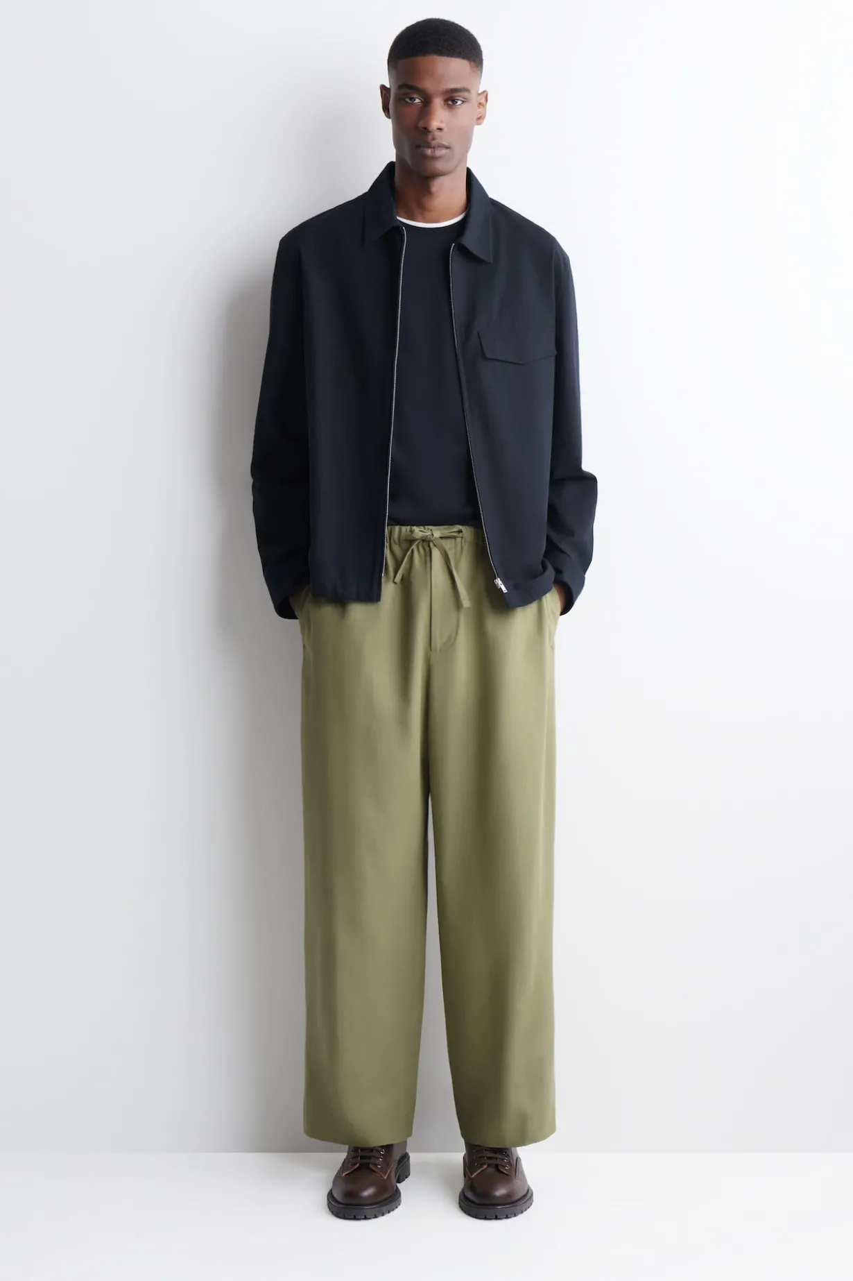 BARREL-LEG DRAWSTRING PANTS