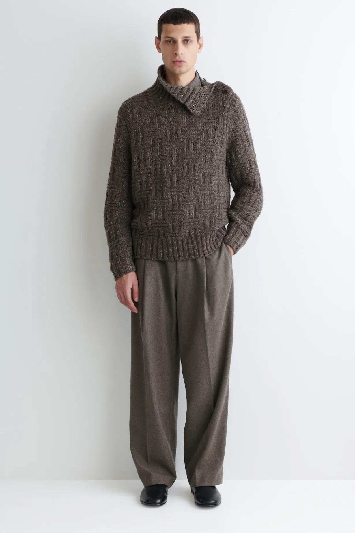 BASKETWEAVE WOOL SWEATER