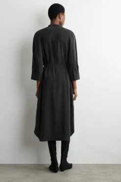 BELTED COLLARLESS MIDI SHIRT DRESS