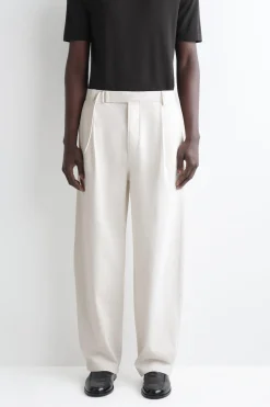 BELTED DENIM RELAXED-FIT BARREL-LEG PANTS