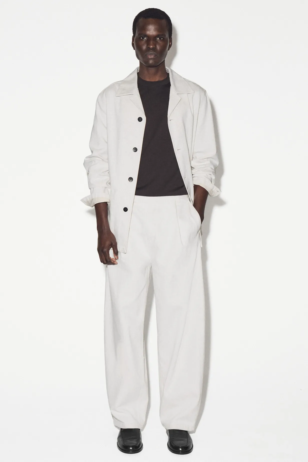 BELTED DENIM RELAXED-FIT BARREL-LEG PANTS