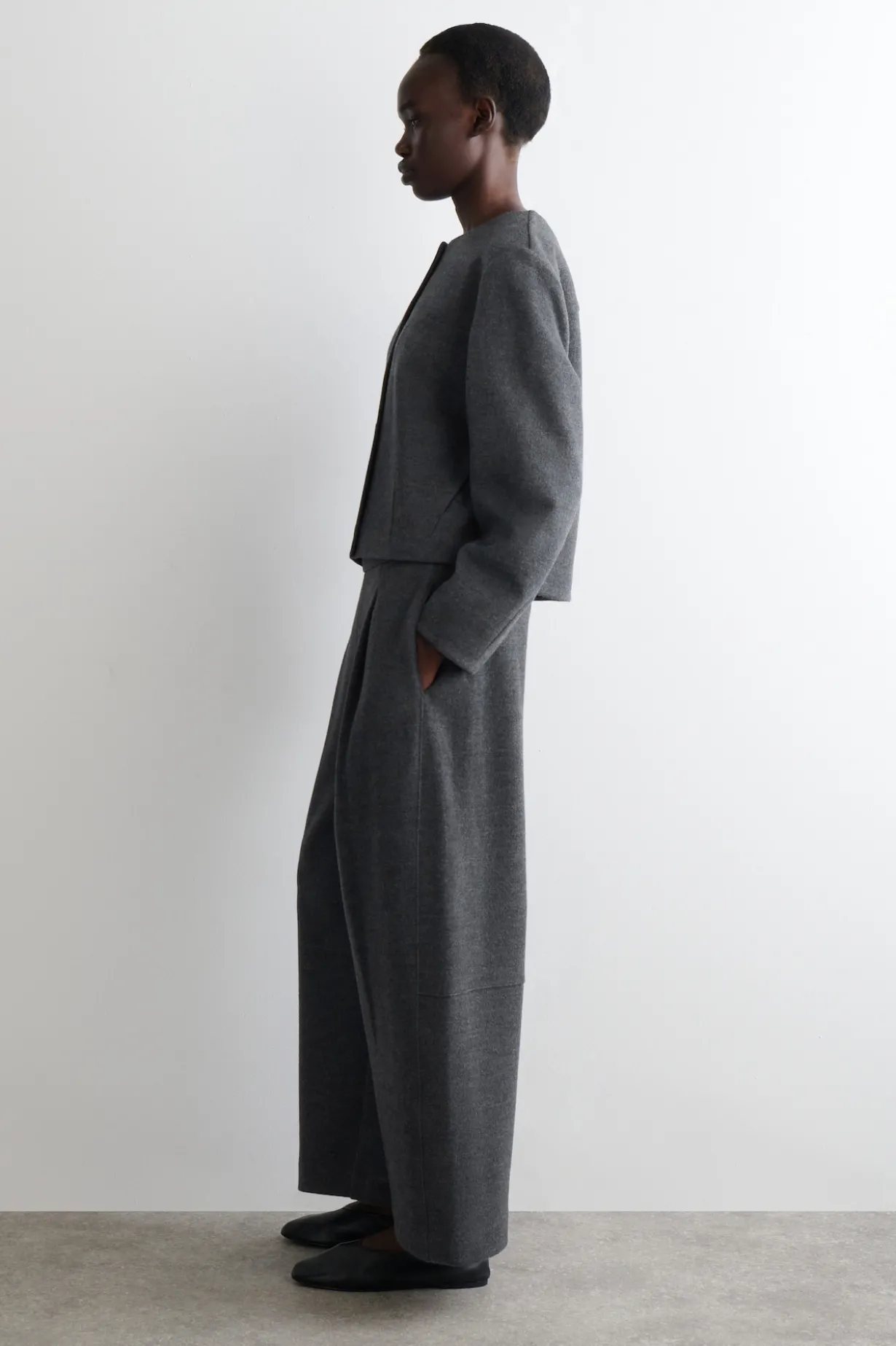 BOILED-WOOL BARREL-LEG PANTS