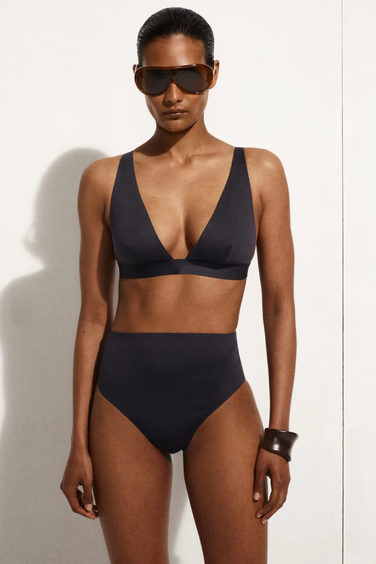 BONDED-SCUBA V-NECK BIKINI TOP