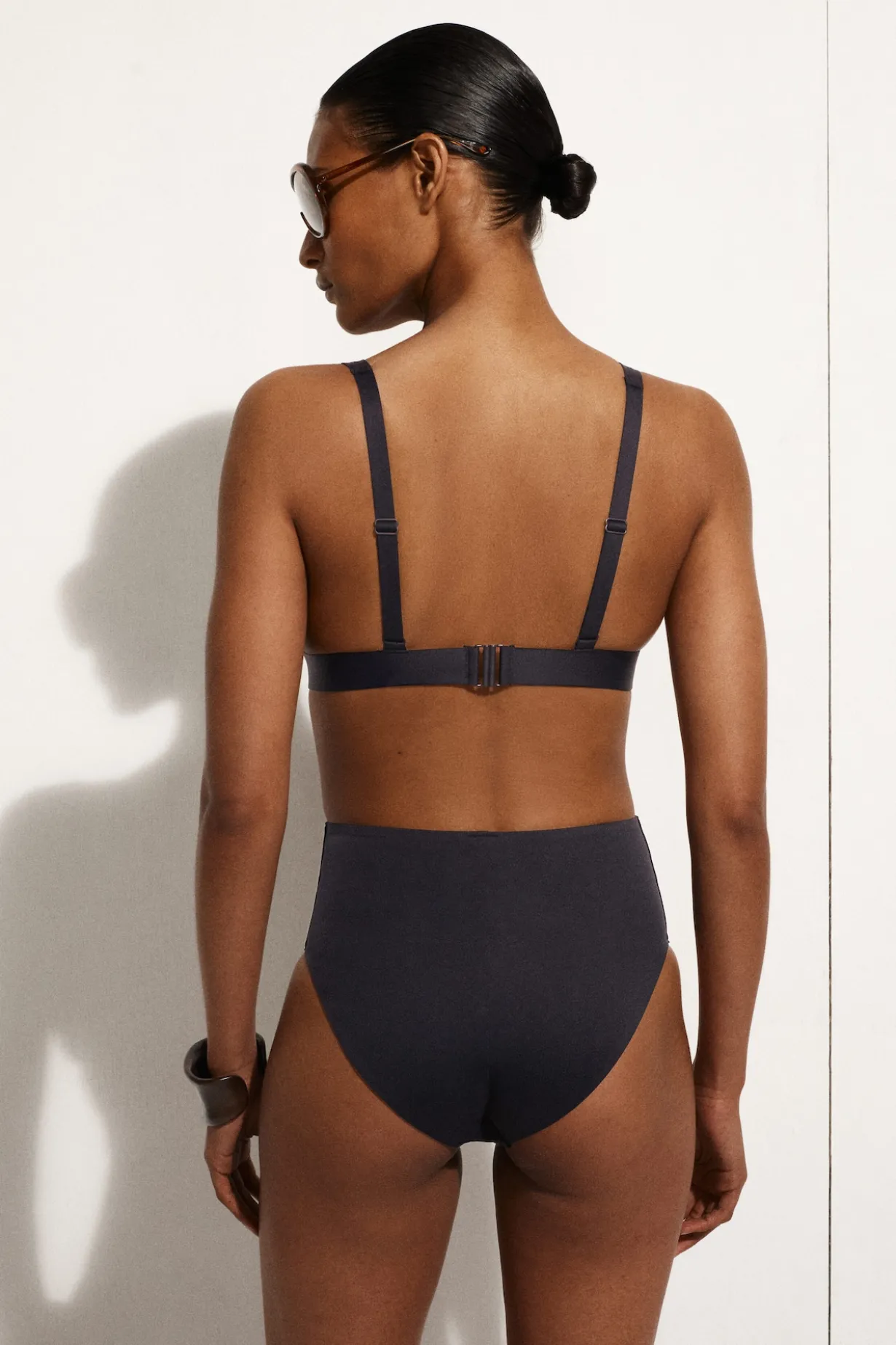 BONDED-SCUBA V-NECK BIKINI TOP