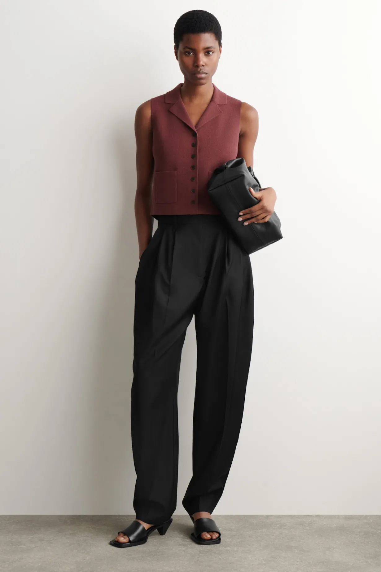 BOUCLÉ-KNIT VEST