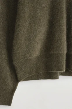 BRUSHED-CASHMERE POLO SWEATER
