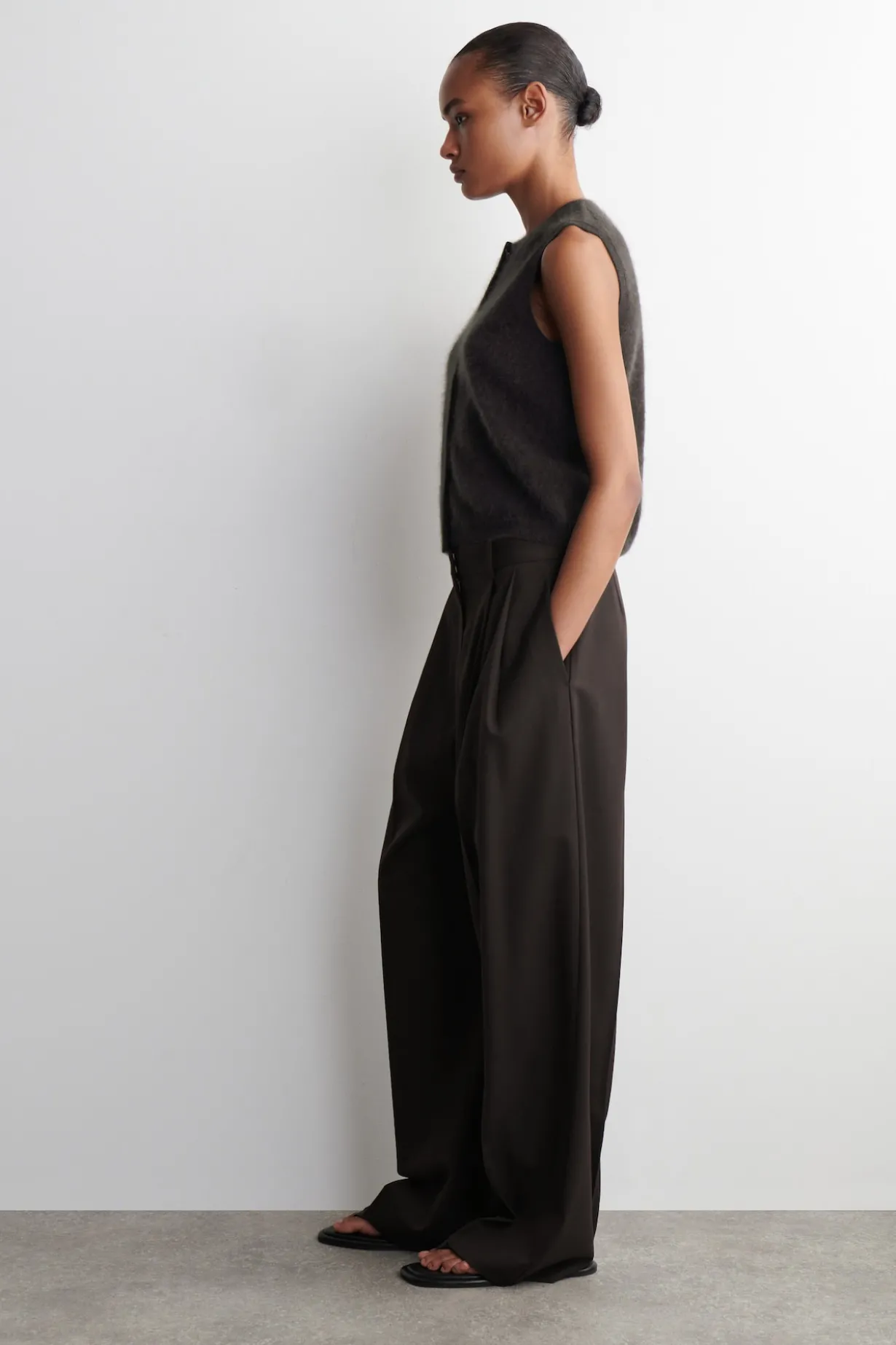 BRUSHED-CASHMERE VEST