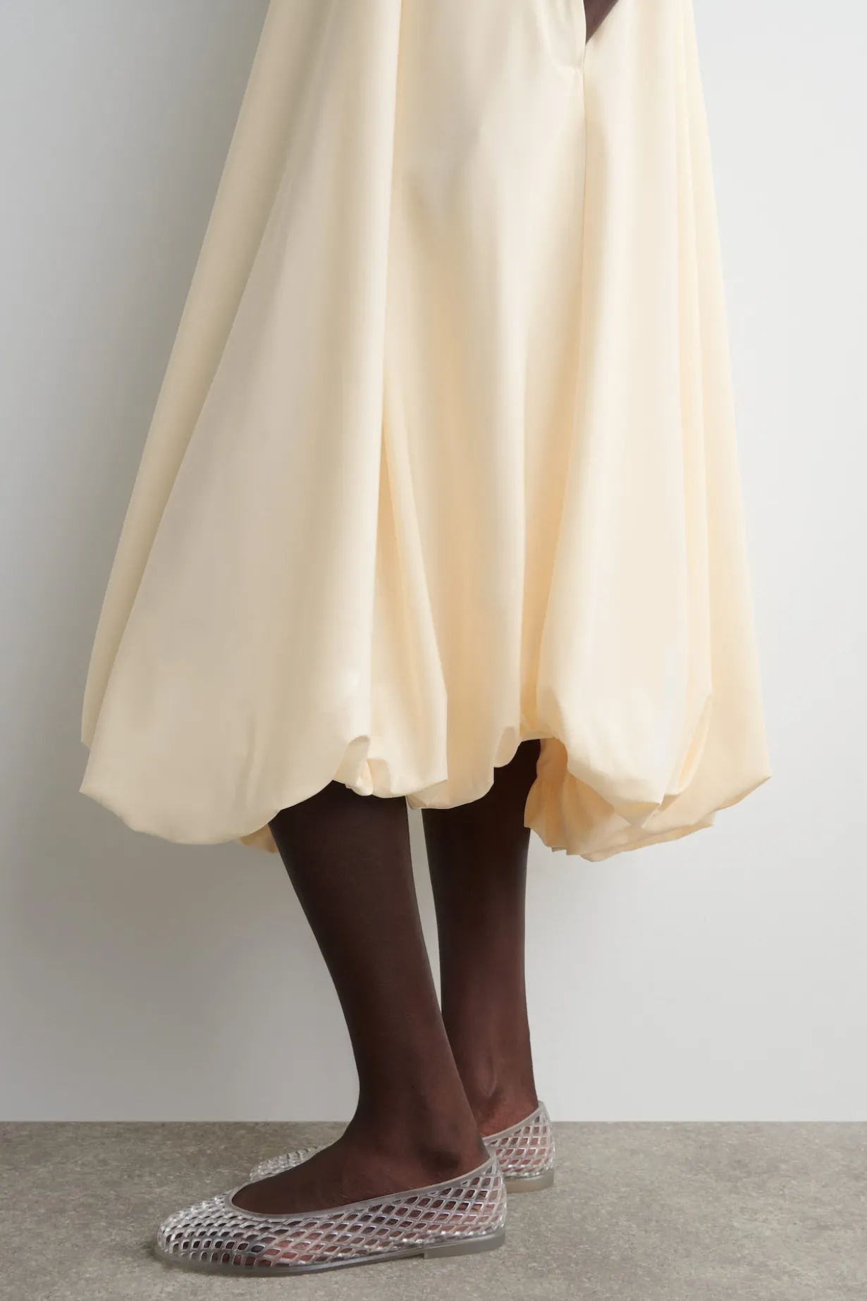 BUBBLE-HEM MIDI DRESS