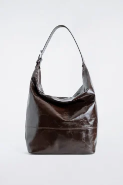 BUCKLED BUCKET BAG - LEATHER