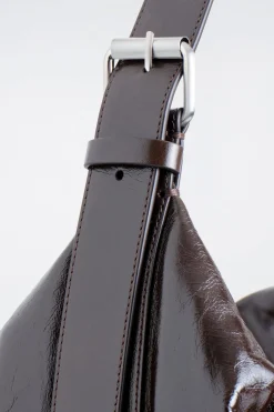 BUCKLED BUCKET BAG - LEATHER