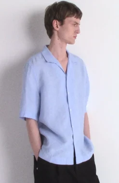 CAMP-COLLAR SHORT-SLEEVED LINEN SHIRT