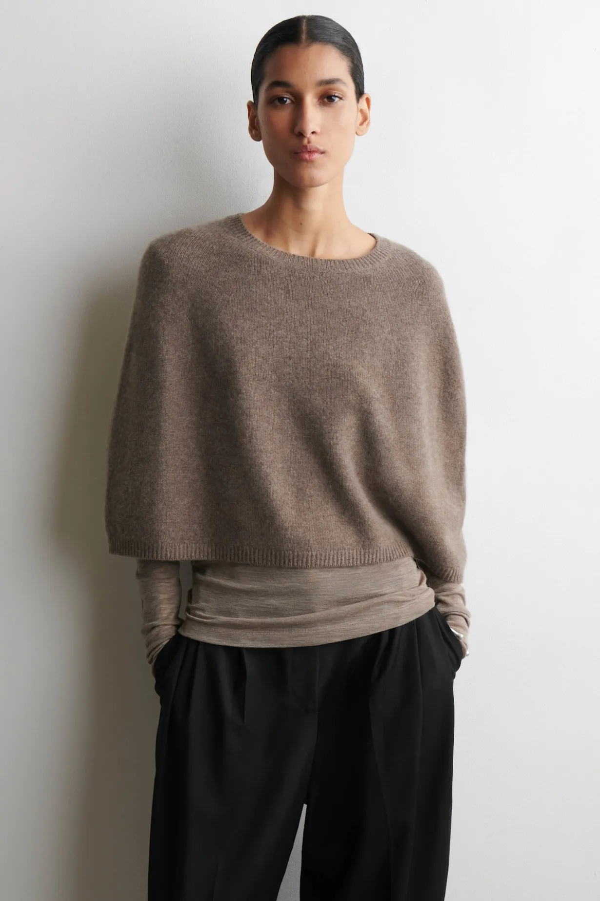 CASHMERE CAPE