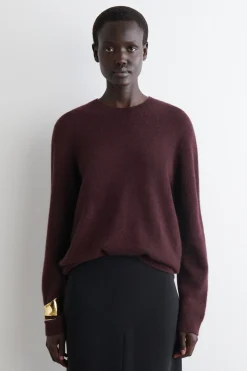 CASHMERE CREW-NECK SWEATER