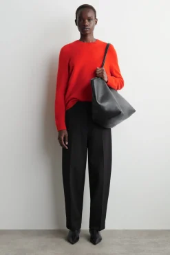 CASHMERE CREW-NECK SWEATER
