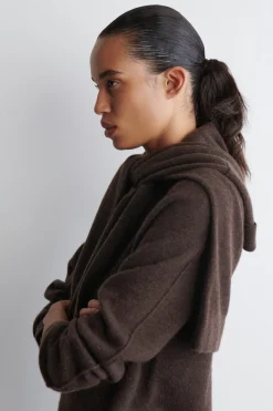 CASHMERE CREW-NECK SWEATER