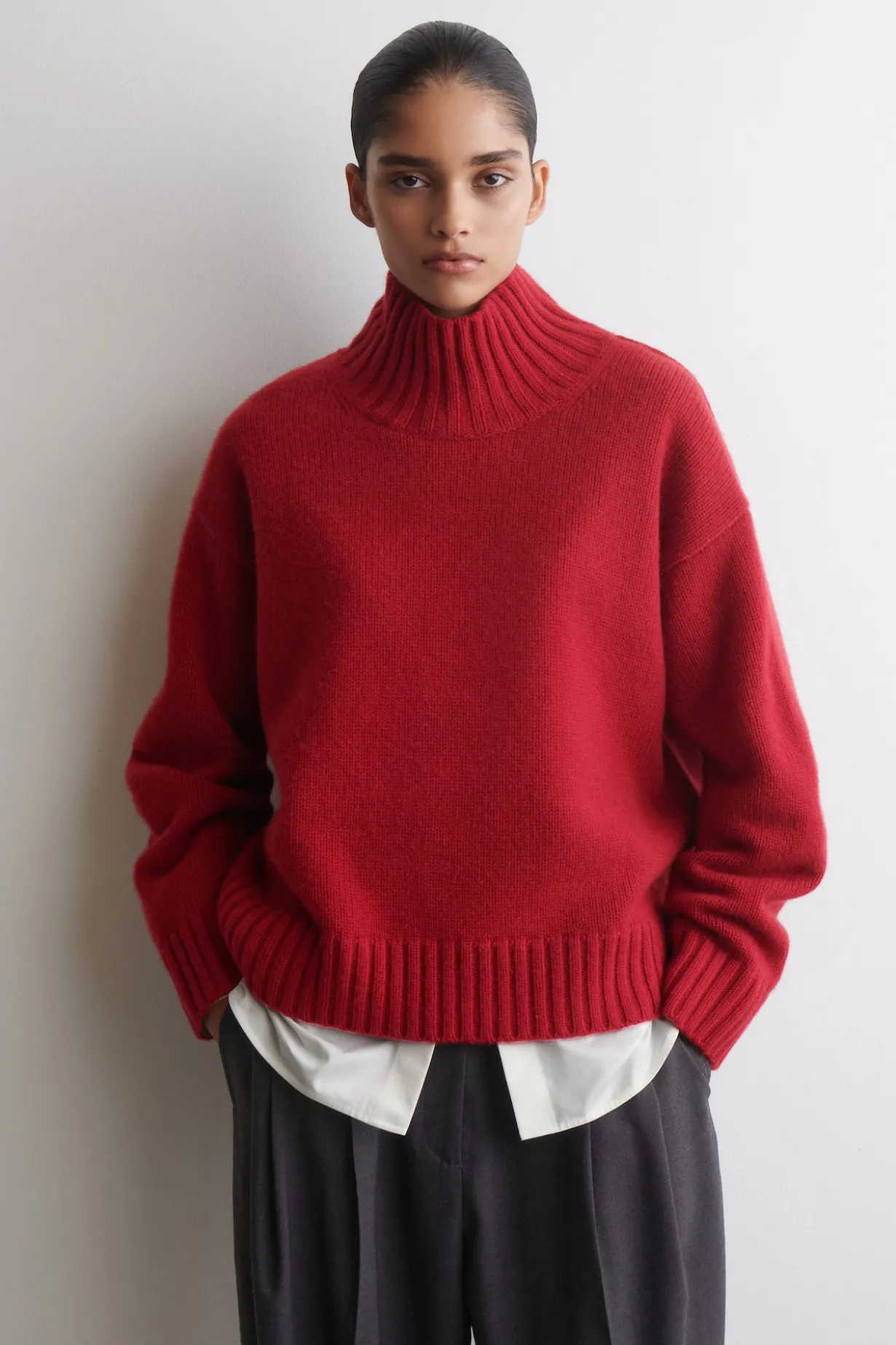 CASHMERE MOCK-NECK SWEATER