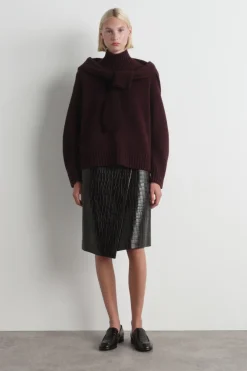 CASHMERE MOCK-NECK SWEATER