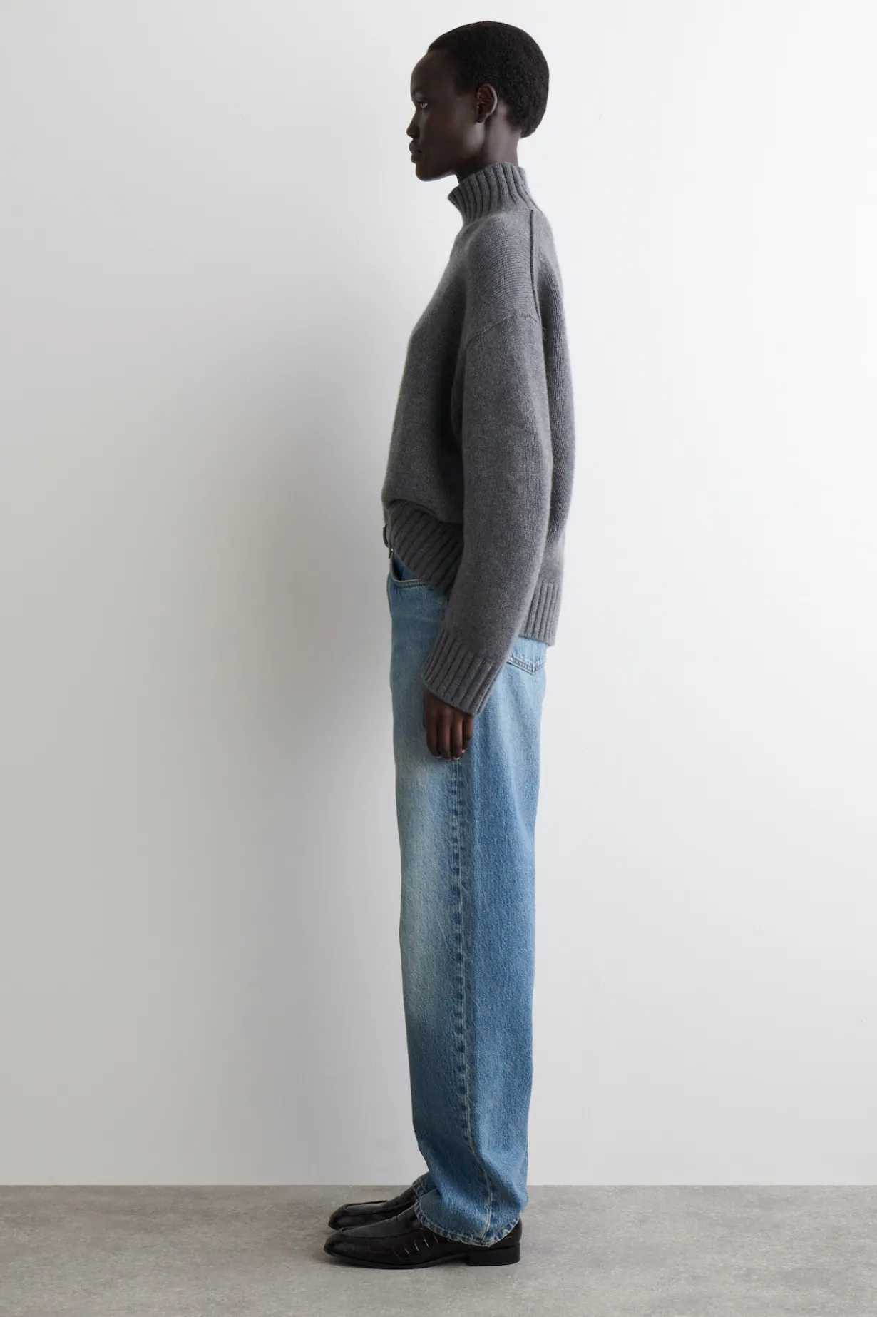 CASHMERE MOCK-NECK SWEATER