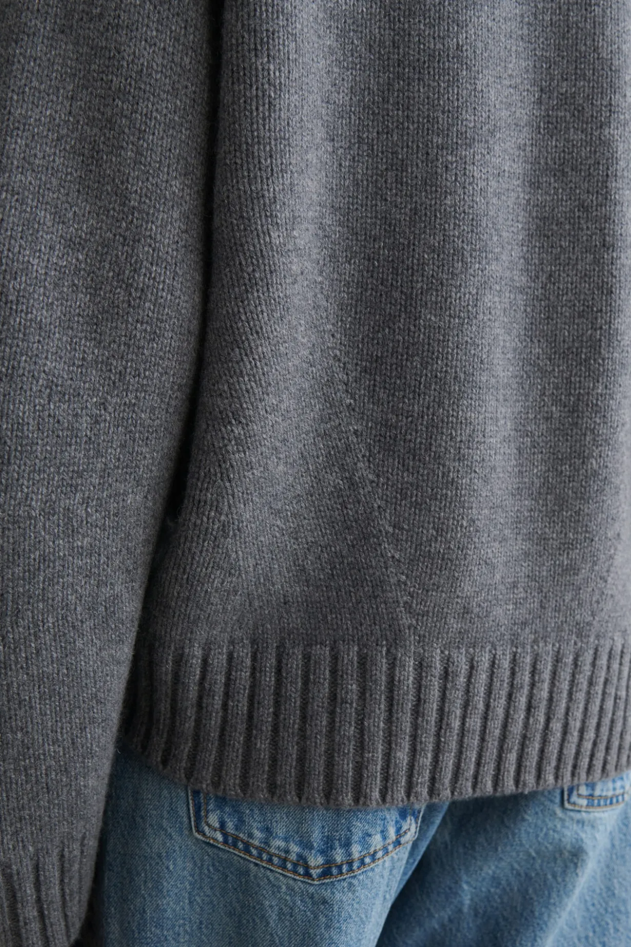 CASHMERE MOCK-NECK SWEATER