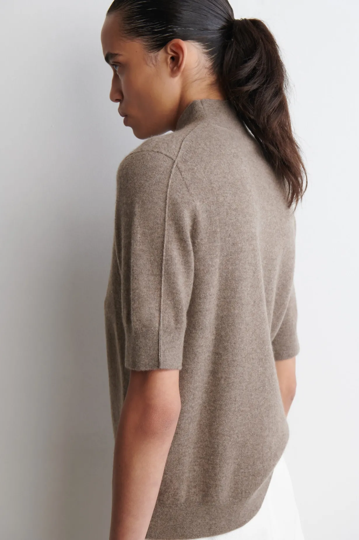 CASHMERE MOCK-NECK T-SHIRT