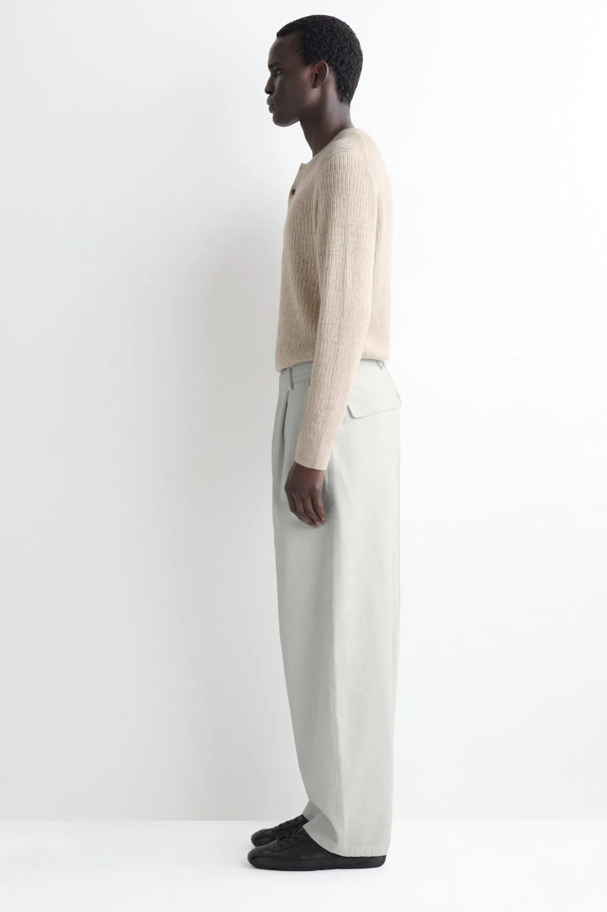 CASHMERE-LINEN HENLEY T-SHIRT
