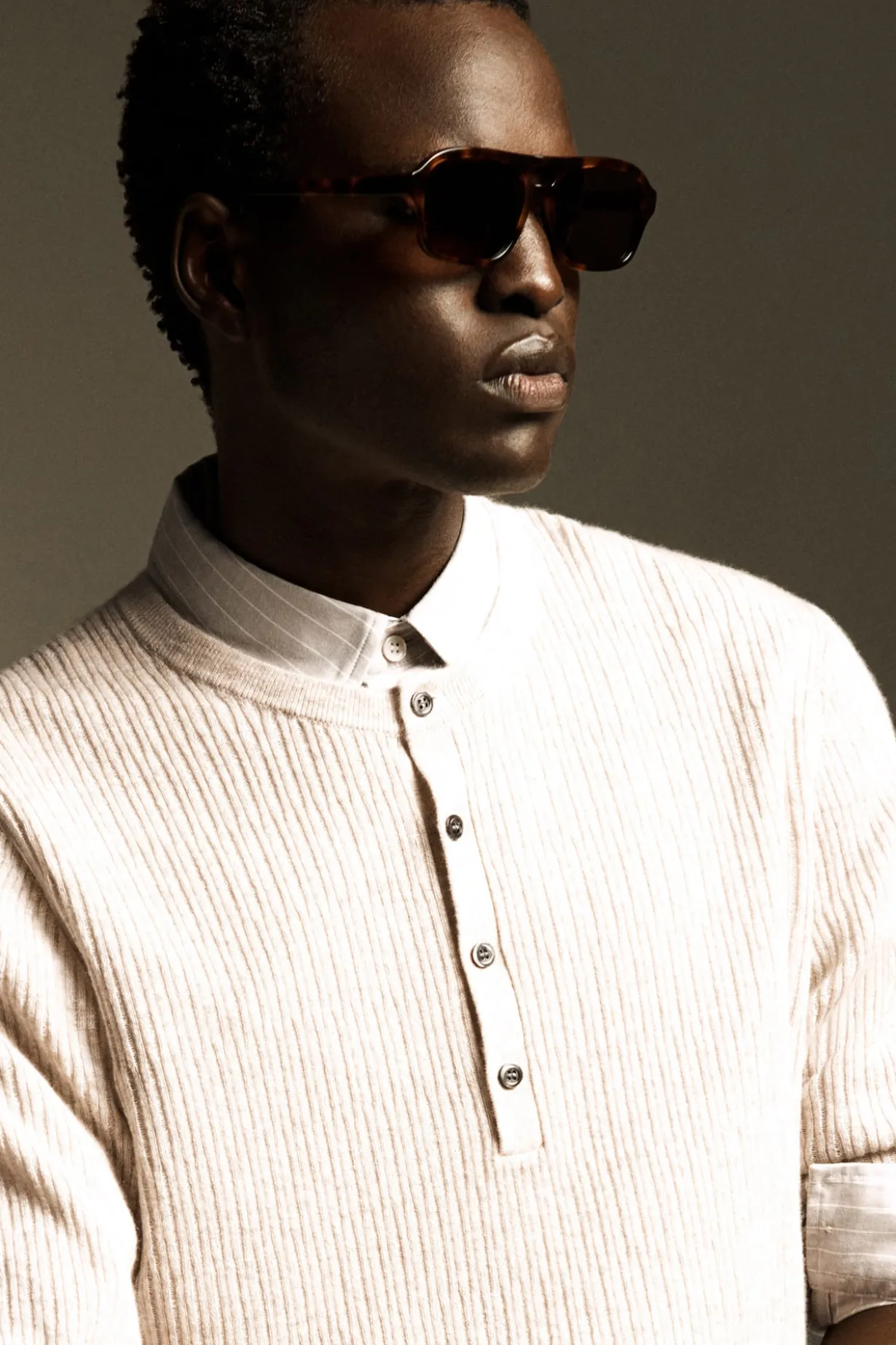 CASHMERE-LINEN HENLEY T-SHIRT