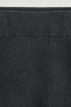 CHENILLE-KNIT LEGGINGS