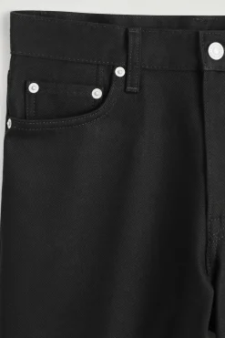 CHORD STRAIGHT-LEG JEANS