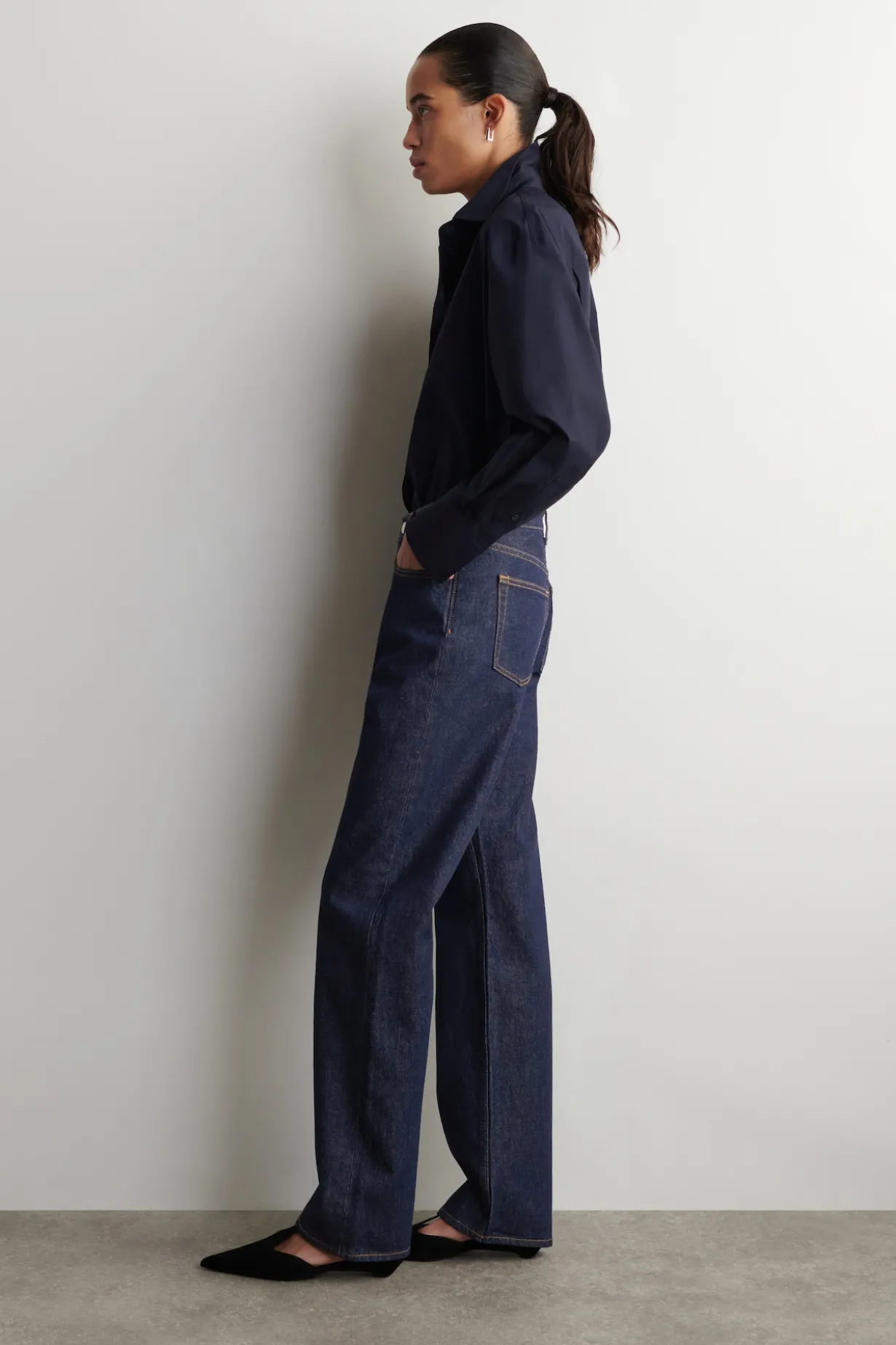 CHORD STRAIGHT-LEG JEANS