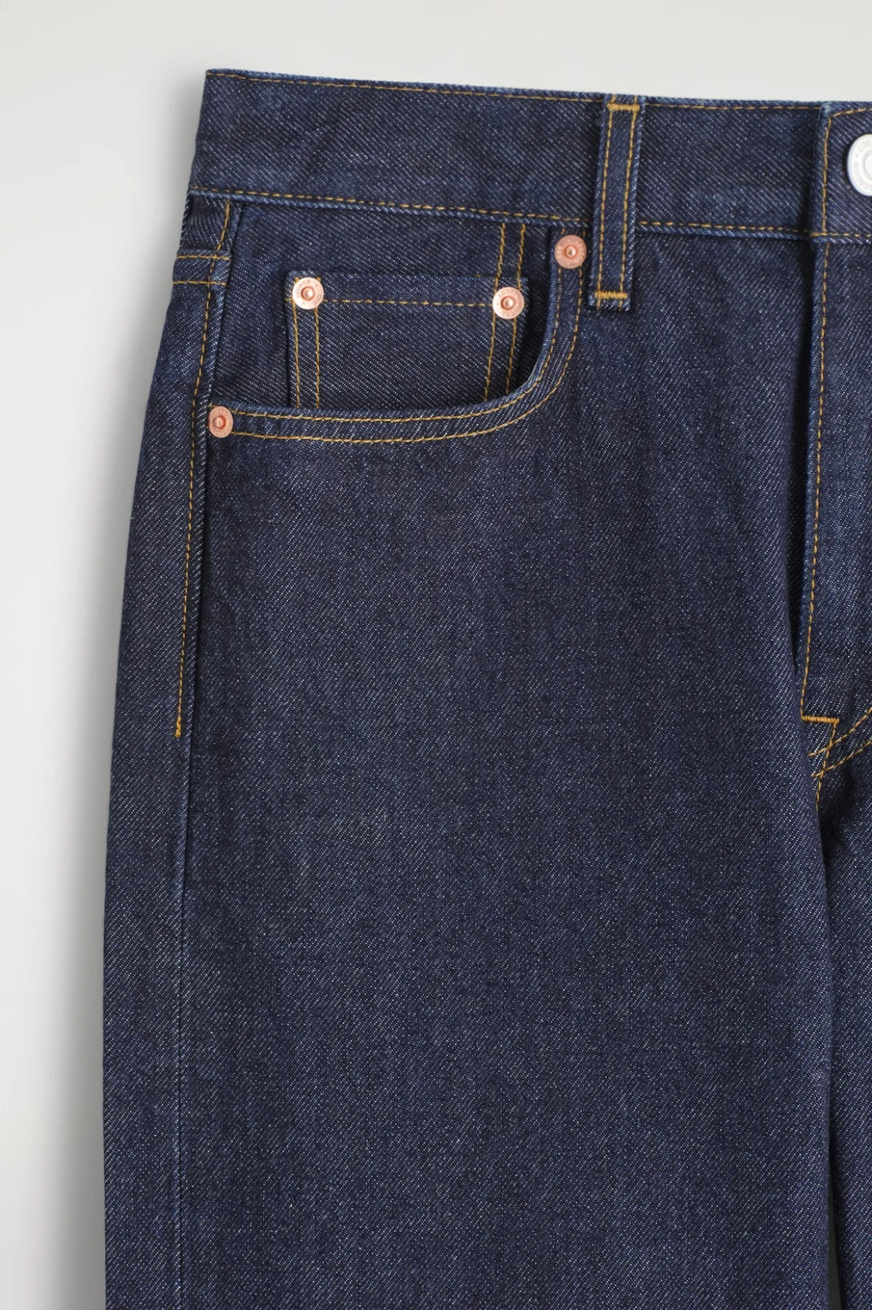 CHORD STRAIGHT-LEG JEANS