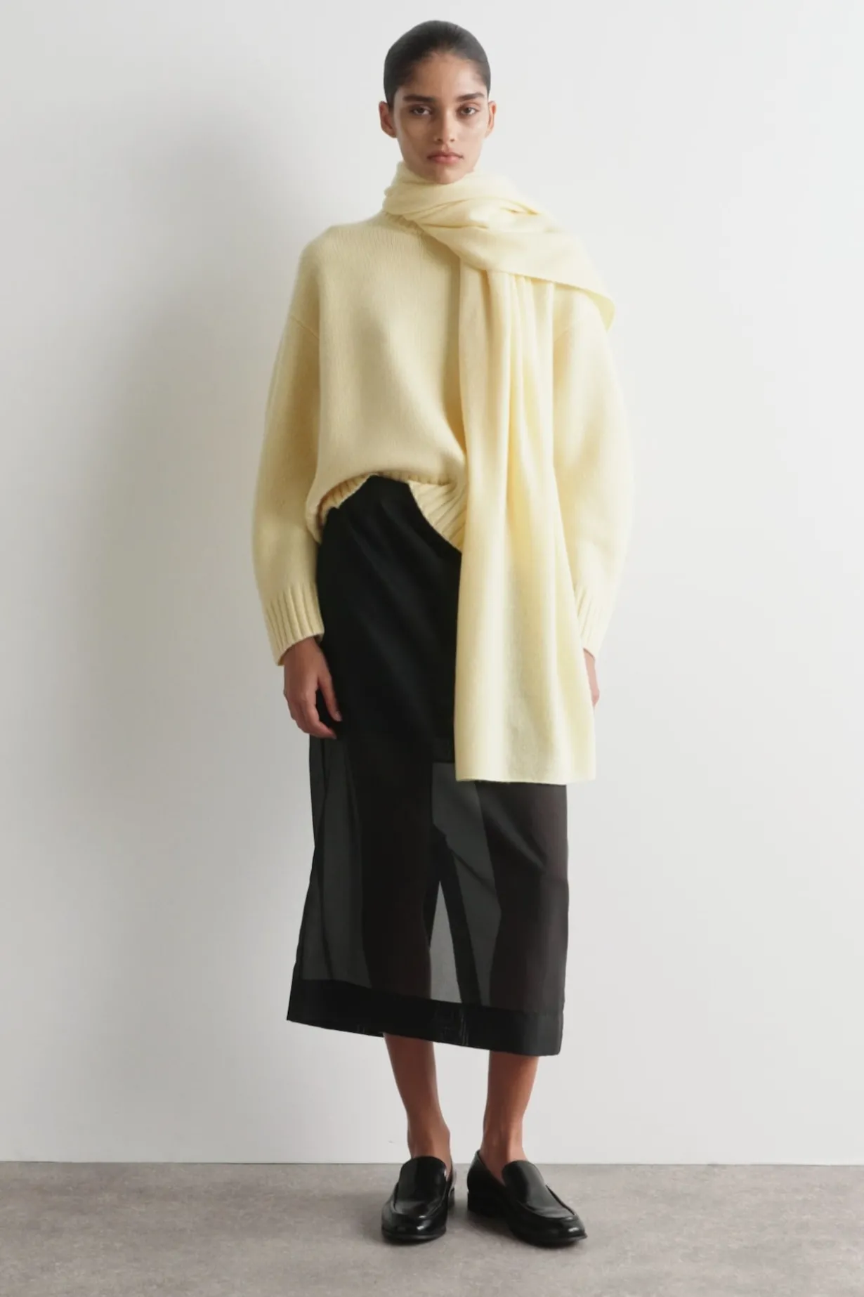 CHUNKY PURE CASHMERE CREW-NECK SWEATER