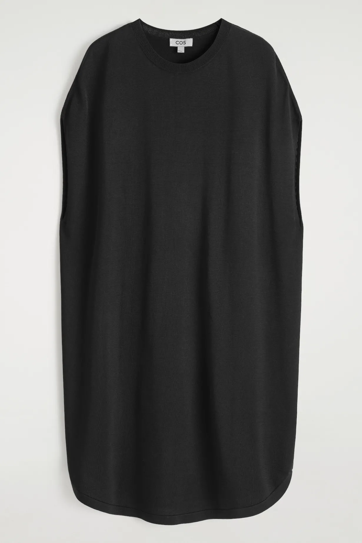 CIRCLE-CUT KNIT DRESS