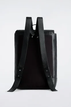 CLASSIC BACKPACK - LEATHER
