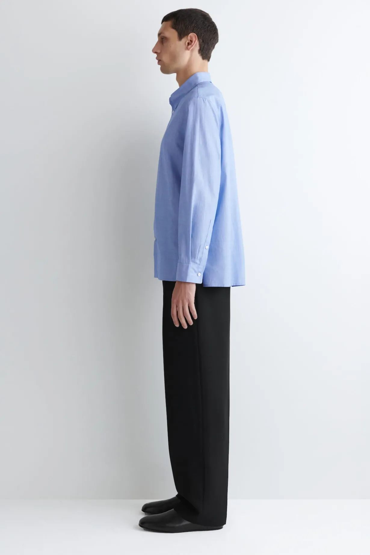 CLASSIC COTTON SHIRT