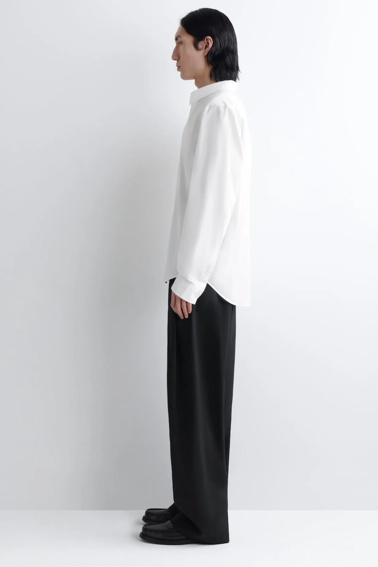 CLASSIC COTTON SHIRT