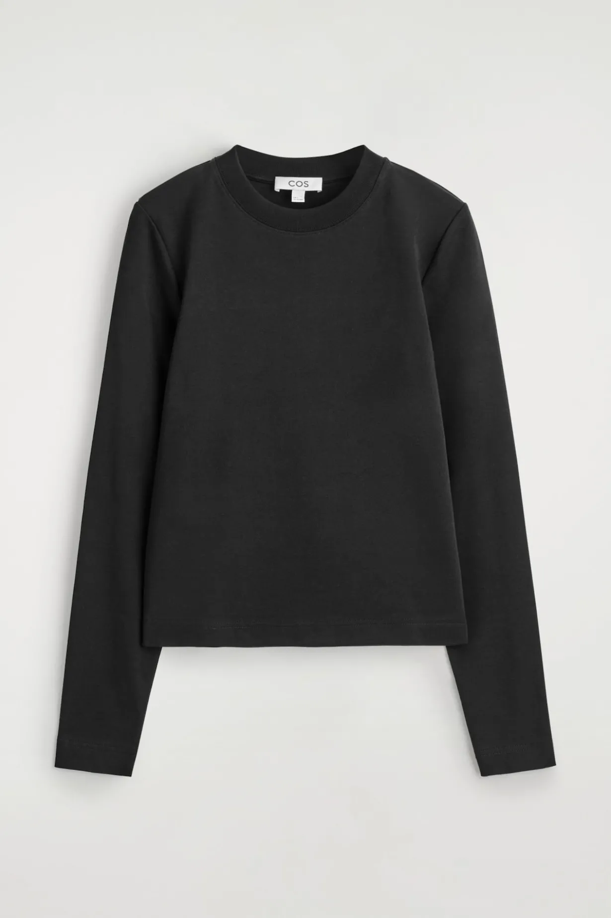 CLEAN CUT LONG-SLEEVED T-SHIRT