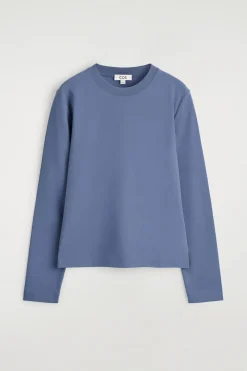 CLEAN CUT LONG-SLEEVED T-SHIRT