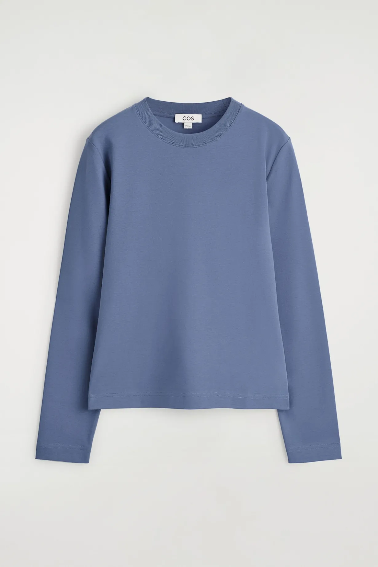 CLEAN CUT LONG-SLEEVED T-SHIRT