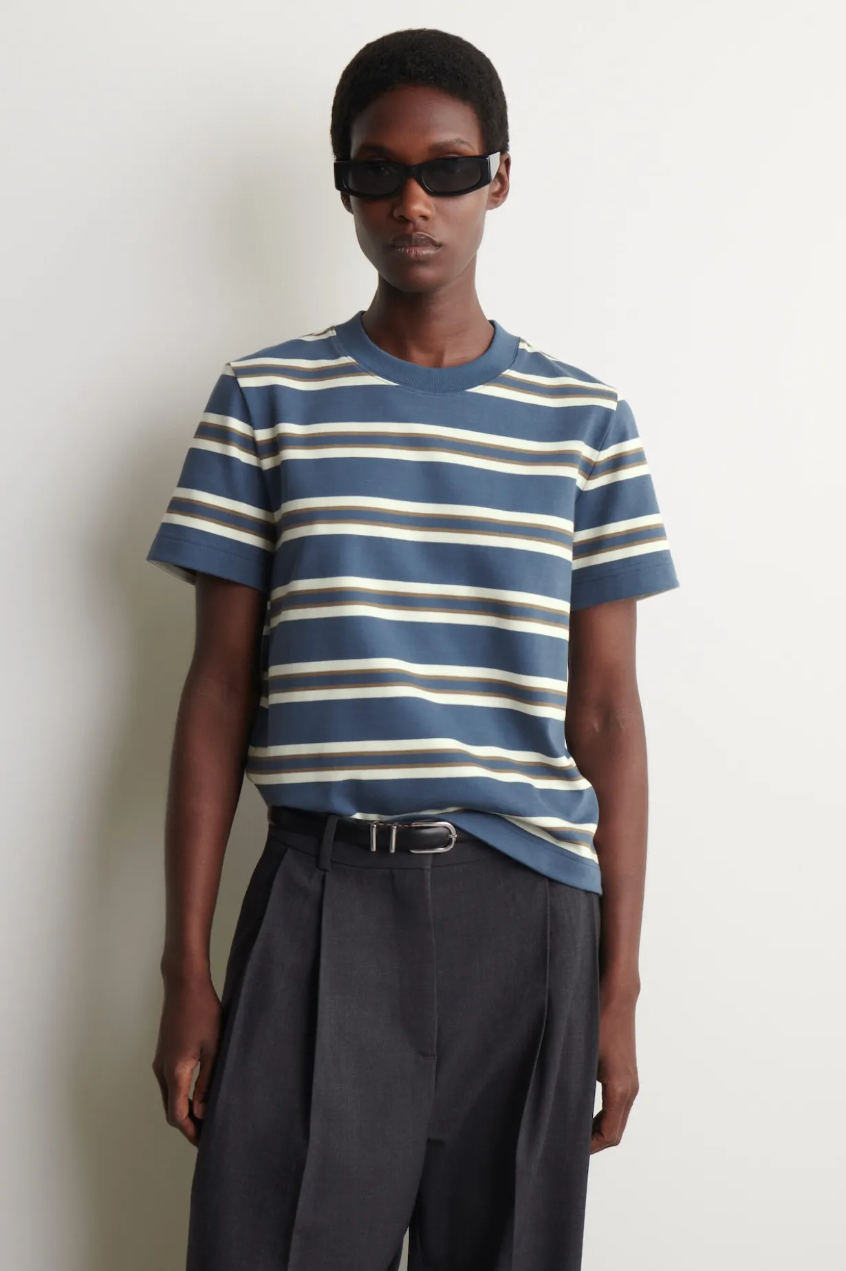 CLEAN CUT T-SHIRT