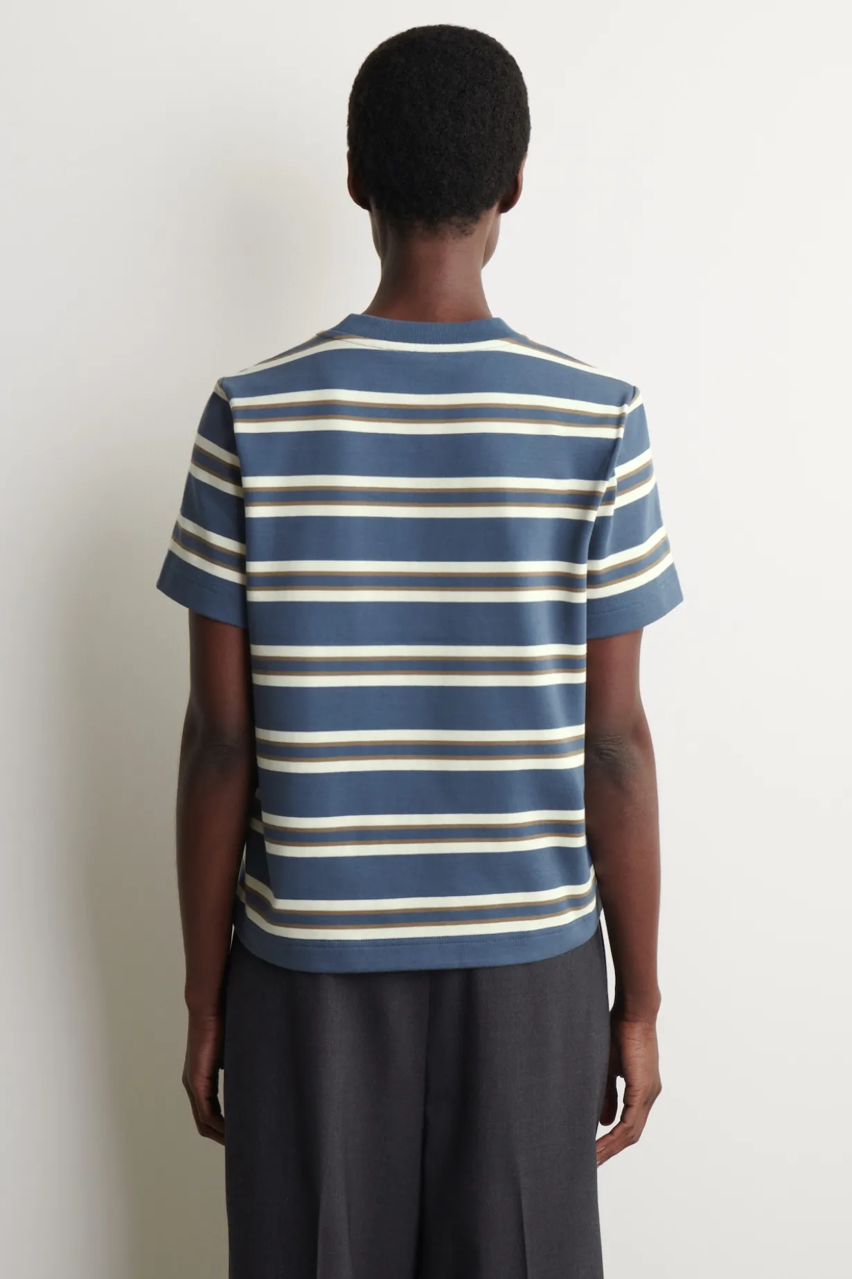 CLEAN CUT T-SHIRT