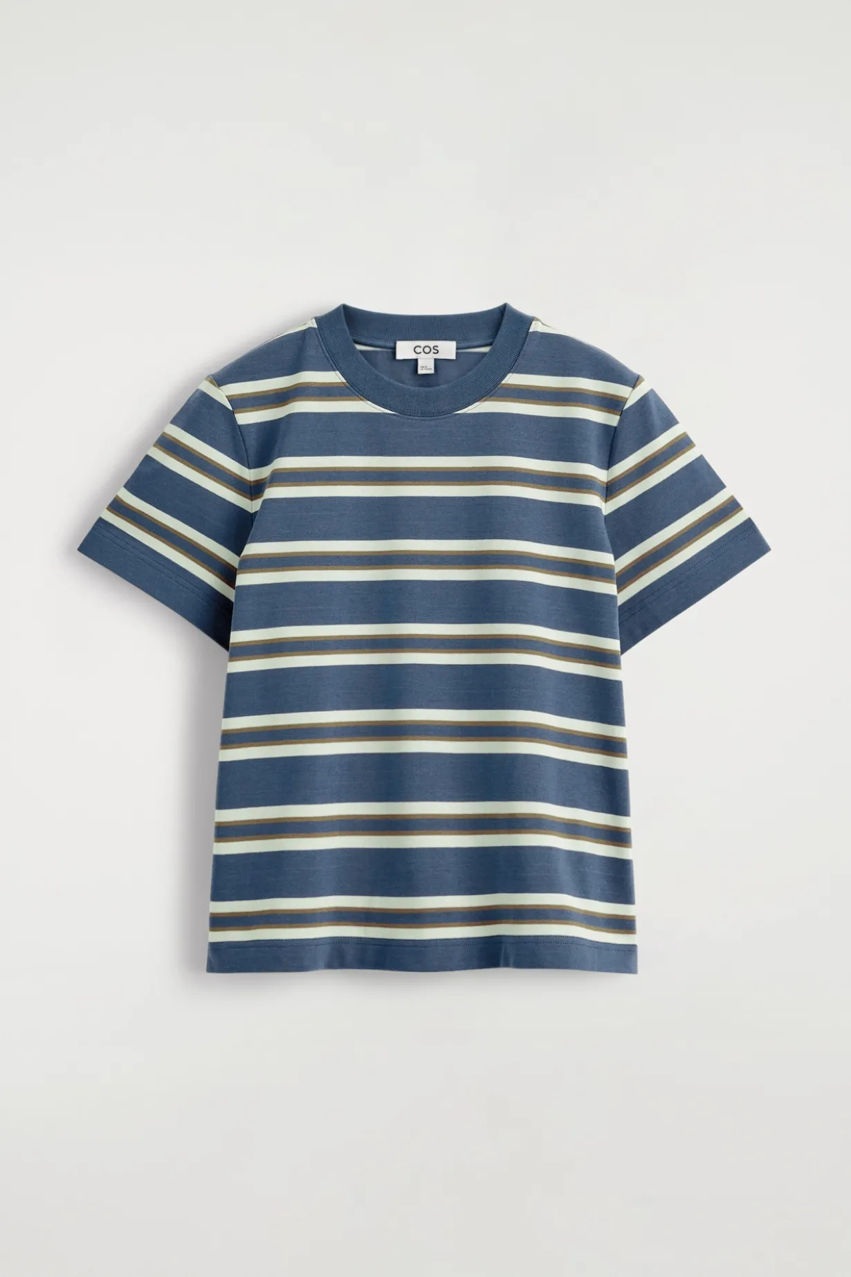 CLEAN CUT T-SHIRT
