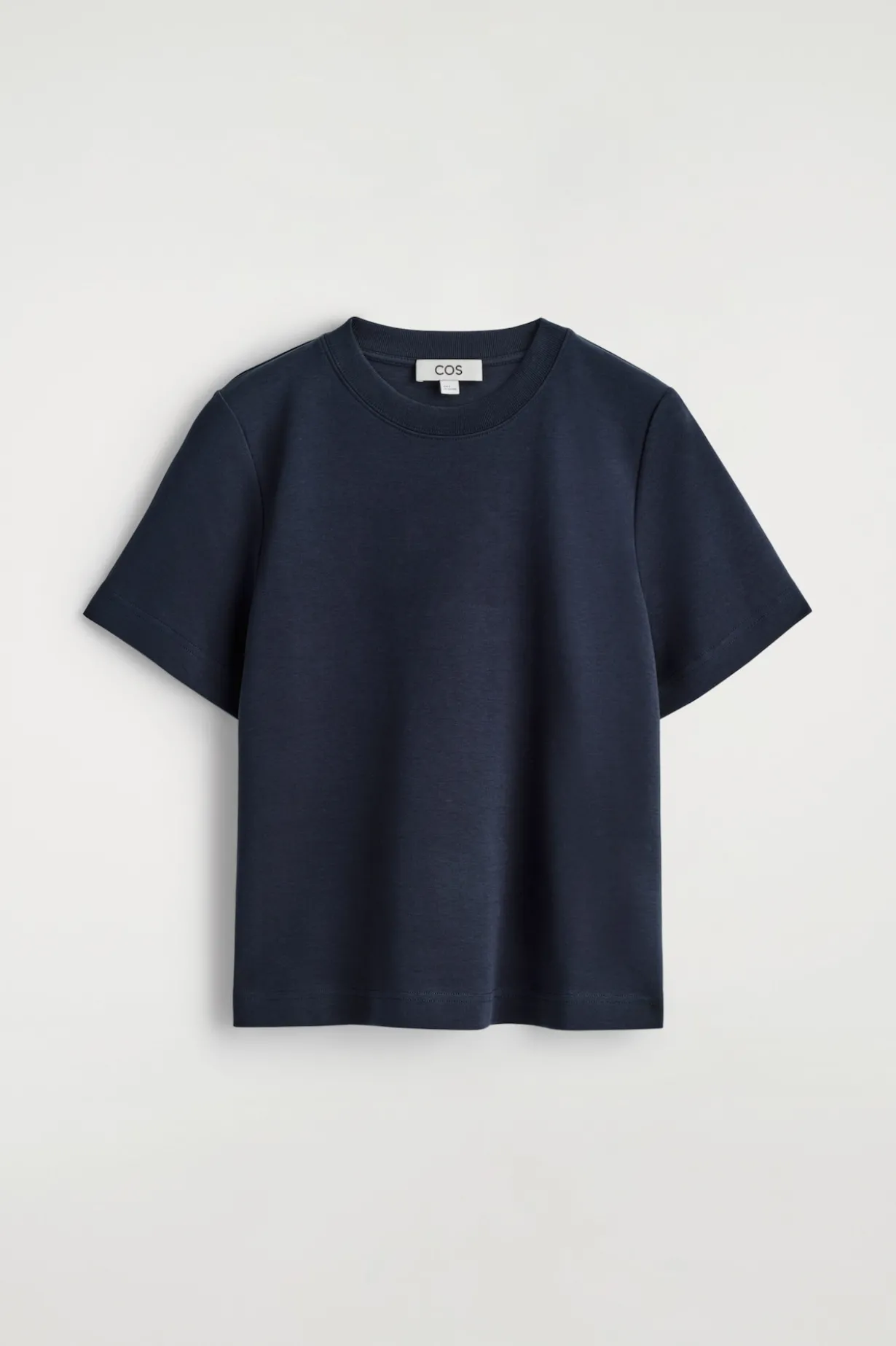 CLEAN CUT T-SHIRT