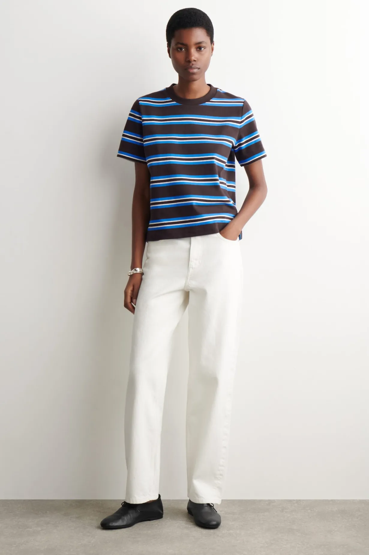 CLEAN CUT T-SHIRT