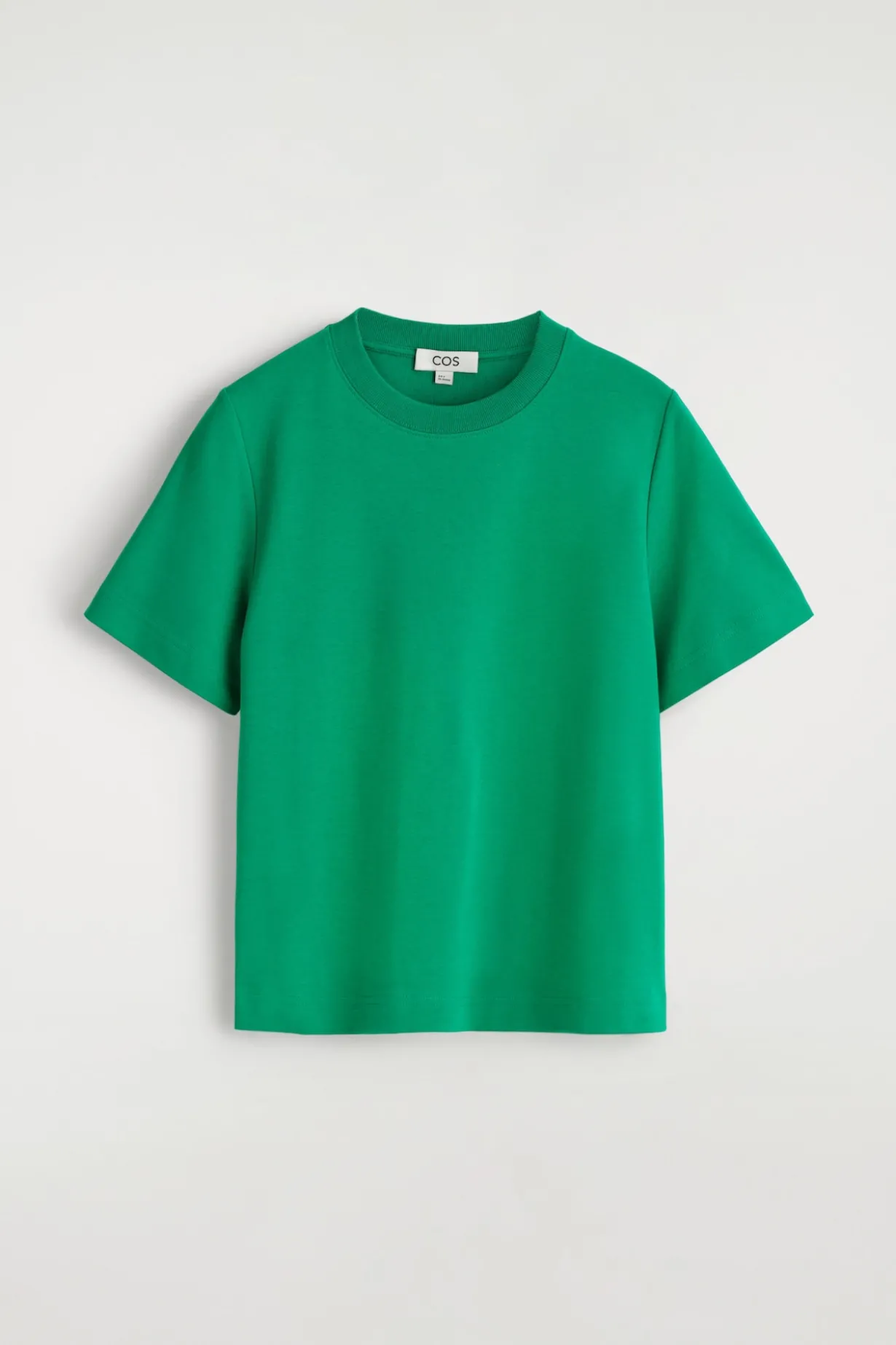 CLEAN CUT T-SHIRT