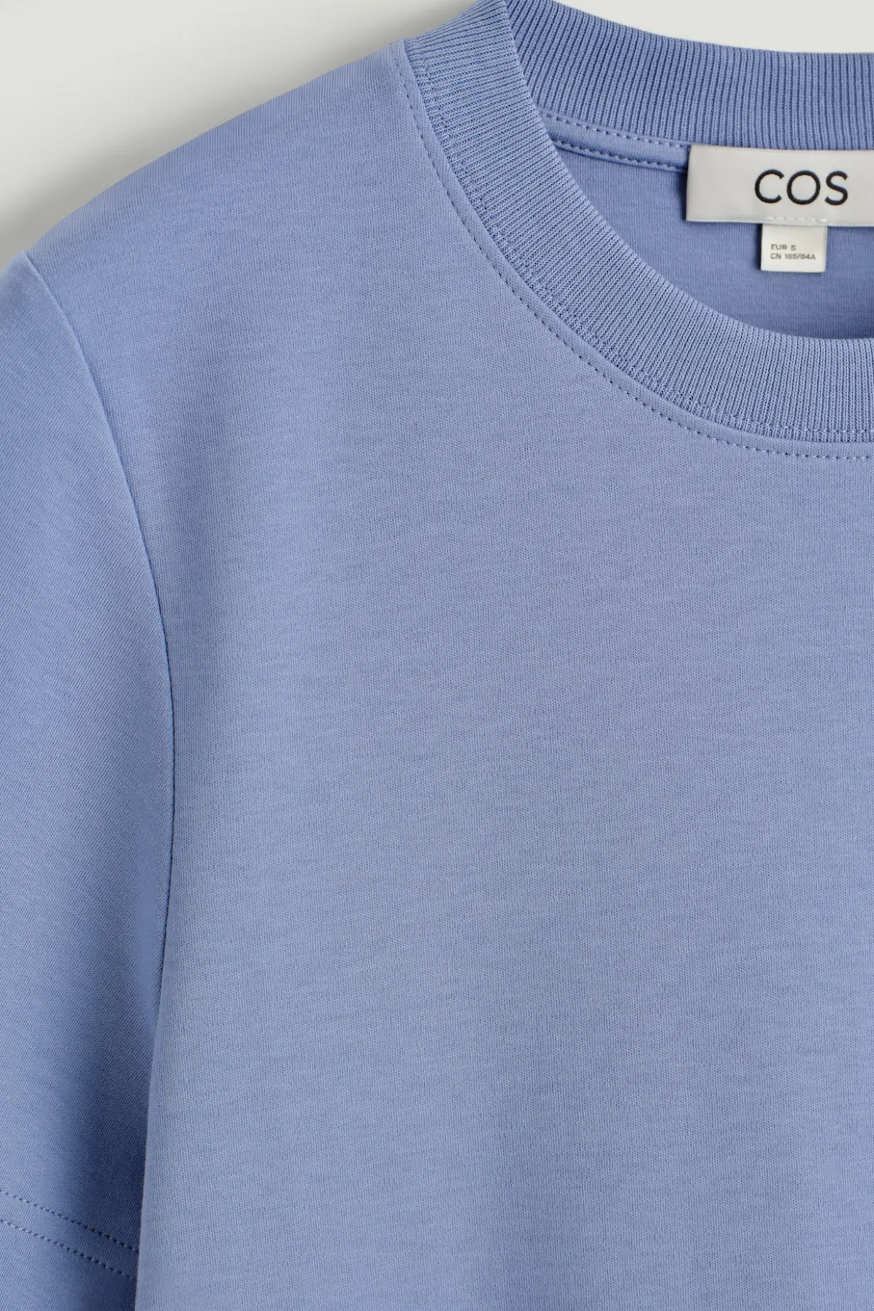 CLEAN CUT T-SHIRT