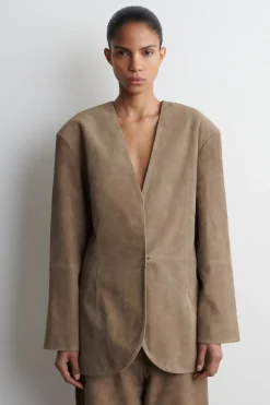 COLLARLESS SUEDE BLAZER