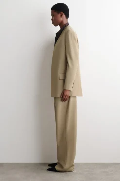 COLLARLESS WOOL-TWILL BLAZER