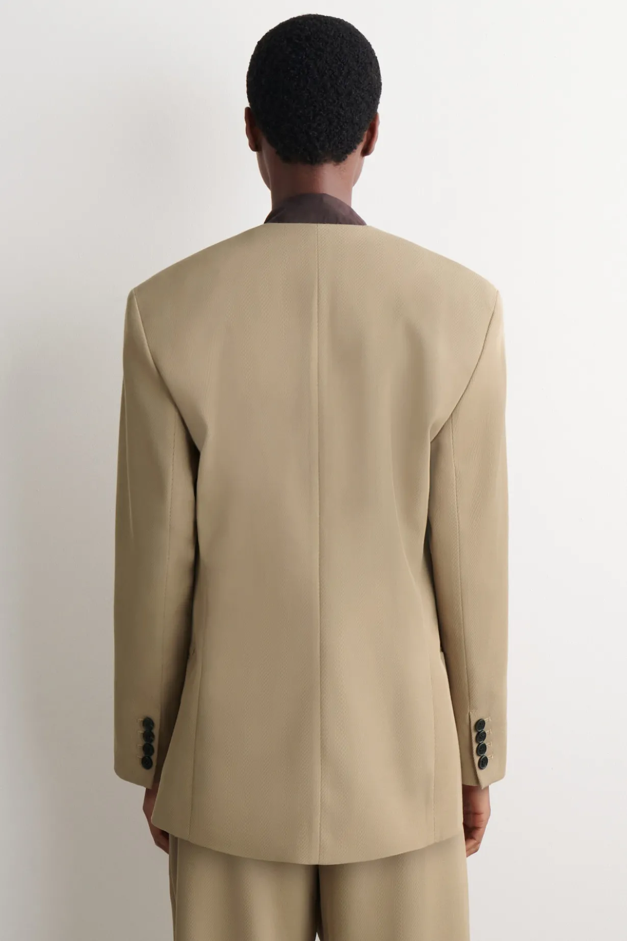 COLLARLESS WOOL-TWILL BLAZER