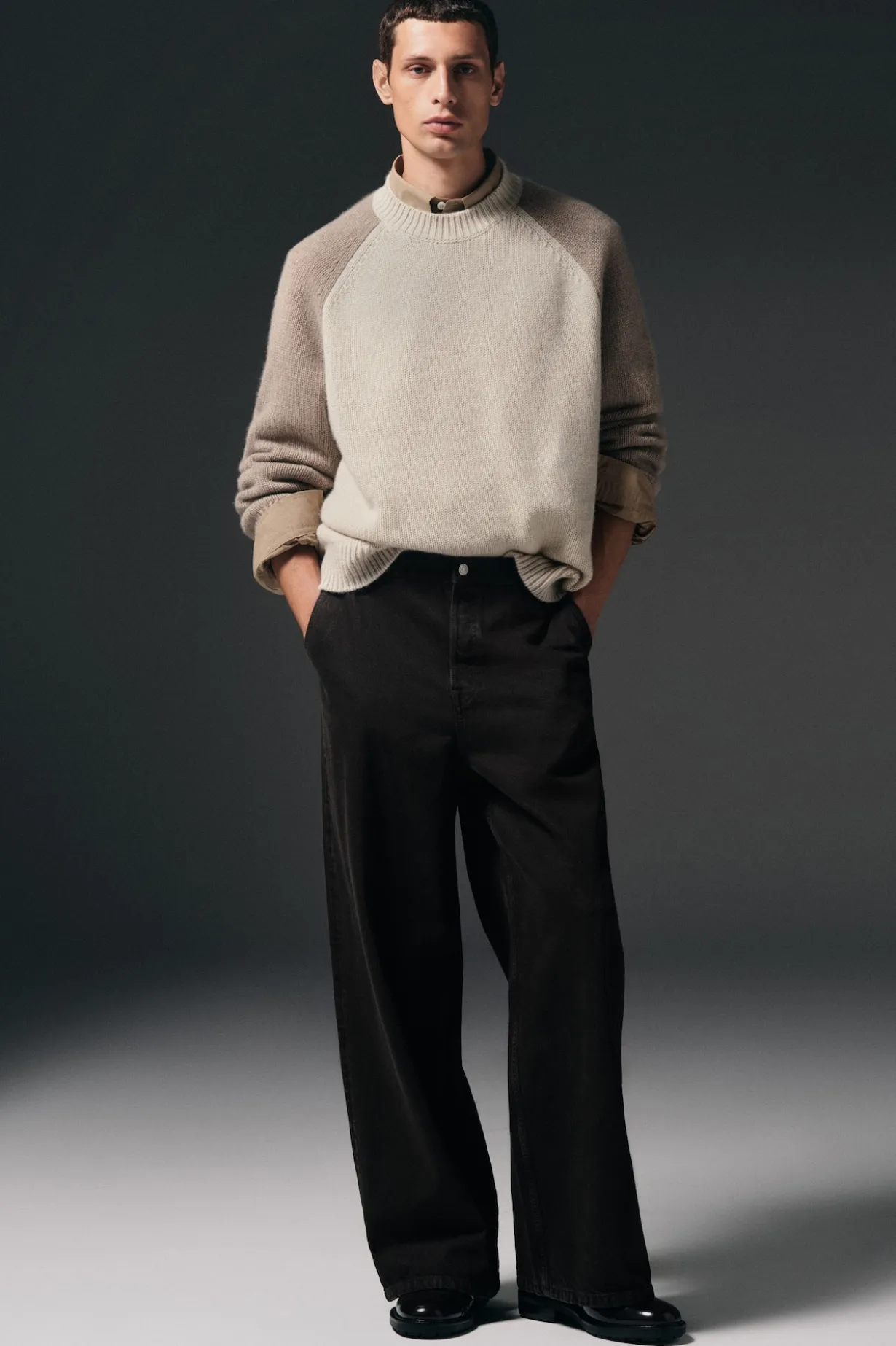 COLOUR-BLOCK CASHMERE SWEATER